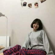 真人韩国情侣头像一人一张高清图片