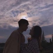 真人双人最火情侣头像高清图片