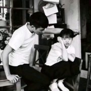 高清暗色调的情头图片