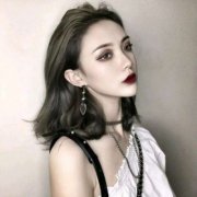 微信高冷御姐时尚女生高清头像图片