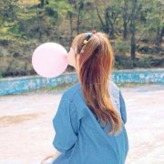 微信唯美女生背影头像图片