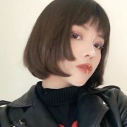 微信短发美女正脸头像图片