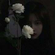 微信高冷丧的女生头像图片