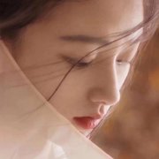 冷淡风格脸部位女头图片