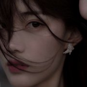 意境唯美脸头像女