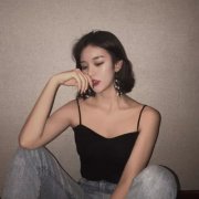 微信高冷成熟御姐头像图片