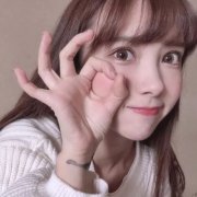 时尚可爱风真人头像女生