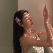 微信唯美意境女生头像高清