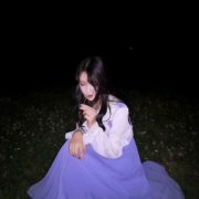 微信丧系女生真人伤感头像