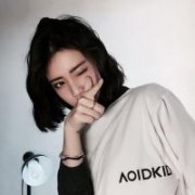 qq非常酷的女生头像图片