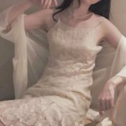 微信不露脸气质部位女头高清图片