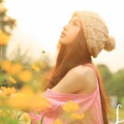唯美安静有意境的淑女头像图片