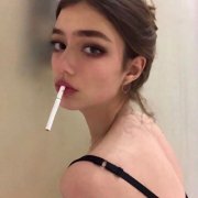 欧美女生头像INS高清图片