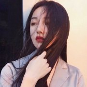 微信高清高冷颓废女生头像图片