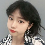 微信短发少女头像高清