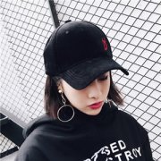 微信时尚女生头像拽戴帽子图片