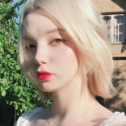 微信欧美唯美女生头像气质图片
