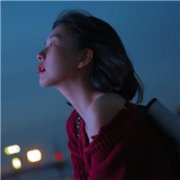 qq头像女生伤感唯美意境图片