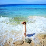 海边女生头像清新真人图片