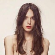 真人女生微信头像欧美气质淡雅图片
