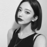 微信霸气黑白女生头像高冷气质图片
