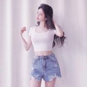 微信潮流网红美女头像图片