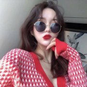 微信真人女生头像酷野图片