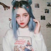 真人美国人头像女生图片