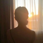 微信女生背影唯美清新头像图片