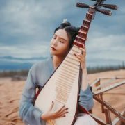女生抱琵琶古风伤感头像图片