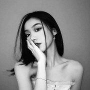 微信高清黑白女头个性图片