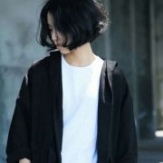 微信超酷短发头像女生图片