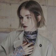 微信霸气女生头像欧美图片