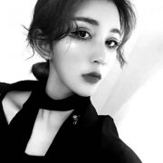 高清头像微信女生黑白图片