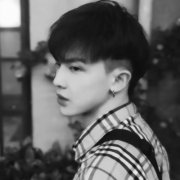 微信帅气超酷黑白男生头像图片
