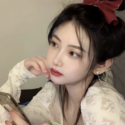 绝绝子真人头像女 高清好