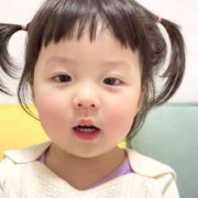 2025最火小孩头像