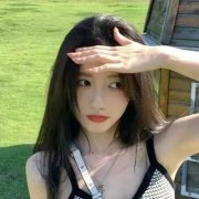 2025最流行的微信头像图片女