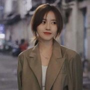 2025最新款女微信头像图片