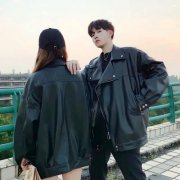 2025年最火的情侣头像一对两张