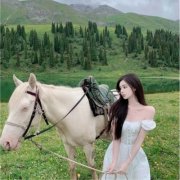野外头像女 高清唯美的