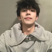 2025让人一眼就喜欢的男生头像集合
