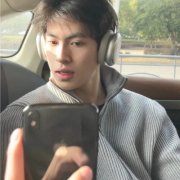 2025年个性头像高清男