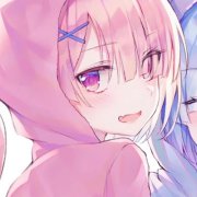 2025最火闺蜜头像一人一半动漫