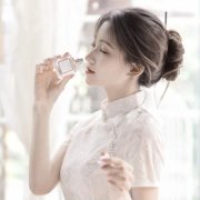 头像女生简单气质清新高