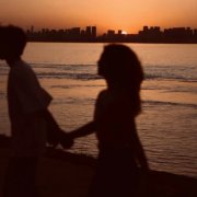 新款2025年情侣头像合集25组