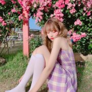 2025年女生专用头像图片