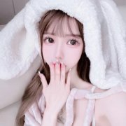 女头真人2025网红爆款