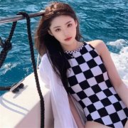 2025最有个性女的微信图片头像