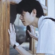 2025年新款男生QQ头像